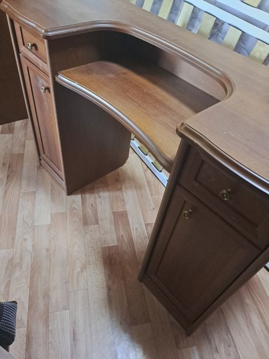 Туалетный столик,  тумба