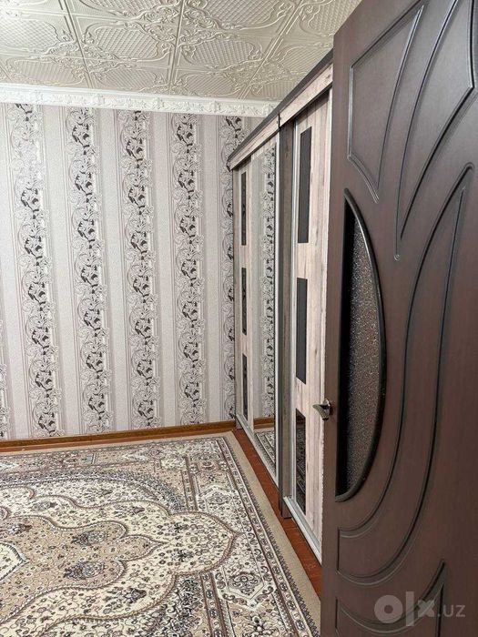 Продаётся 1 комнатная квартира на массиве Ялангач Ор-р Теннисный корт