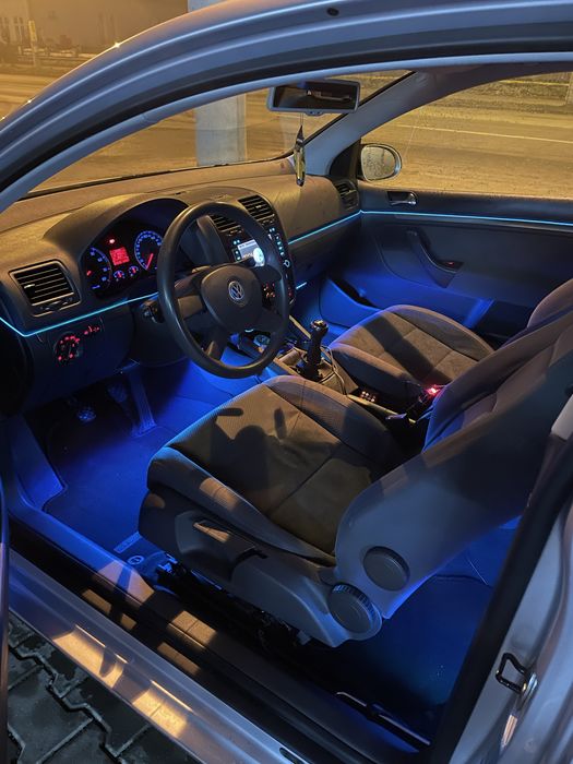 VOLKSWAGEN Golf 2004 — imagine 14