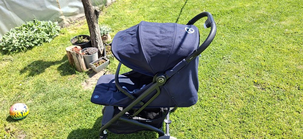 Cărucior sport Cybex Beezy Compact, Elegant și  Bine Întreținut