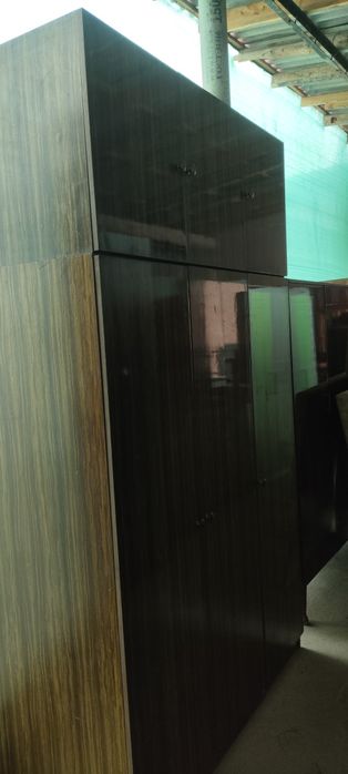 Har hil turdaki raseski mebilar sotladi hohlagan turdaki meblar bor