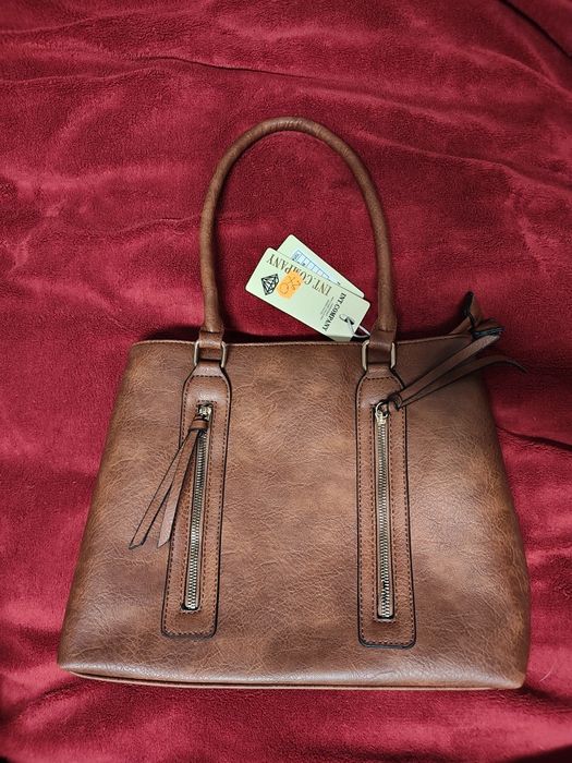 Geantă maro nouă