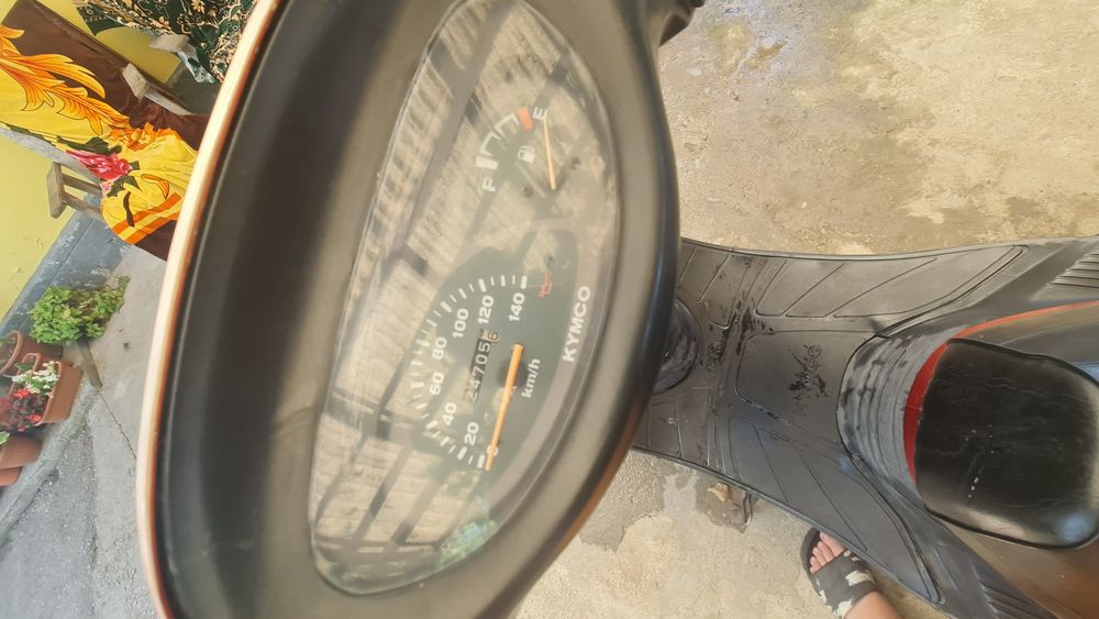Vând scuter kymco movie 125 4t