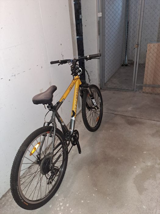 TREK 4300 bicicleta stare foarte buna