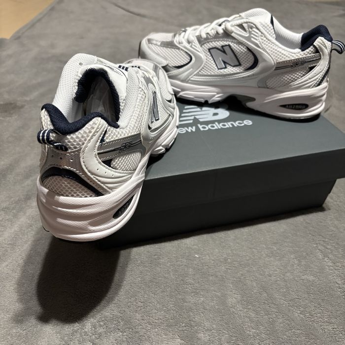 New Balance 530