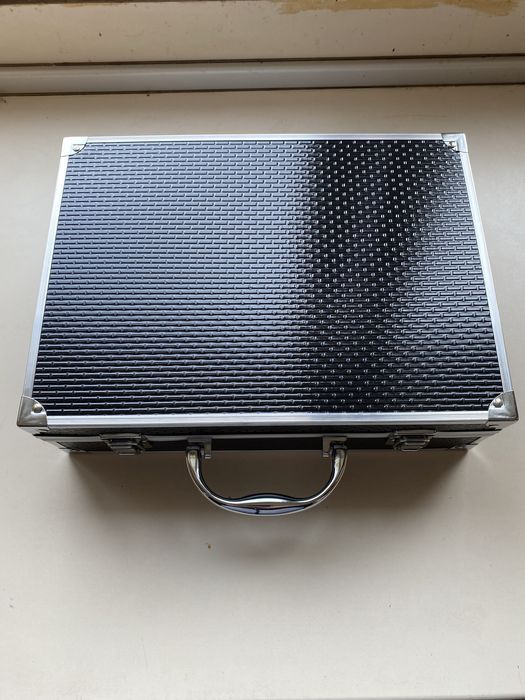 ОРИГИНАЛ Комплект и Течност за Химическо Полиране на Фарове