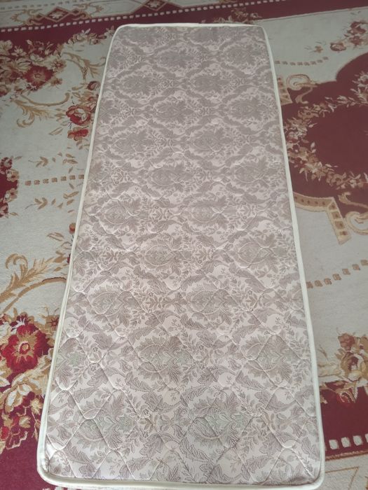 Кровать односпальная