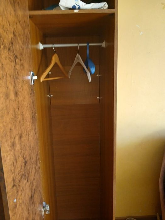 Продам шифонер в отличном состоянии.