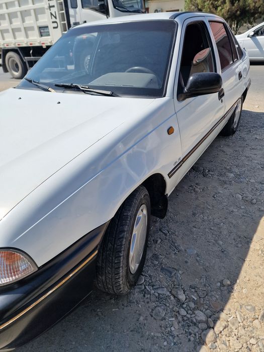 Nexia 1 1999 yill lux kansaner