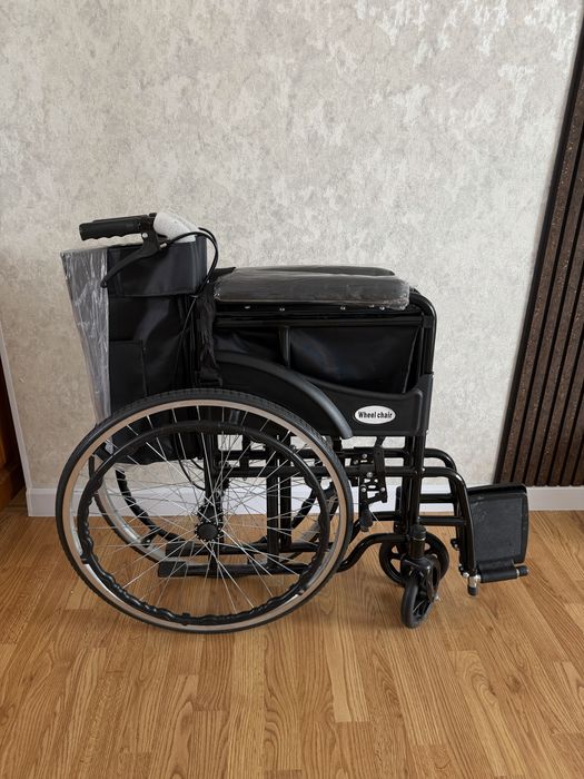 Коляска инвалидная