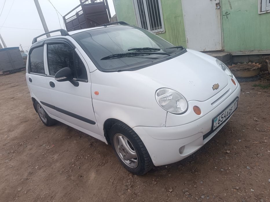 Део матиз жылы 2001