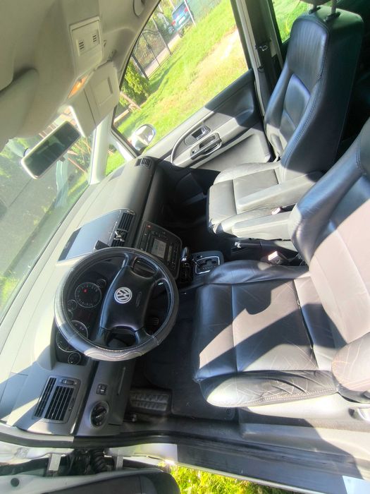 Vând VW Sharan automat