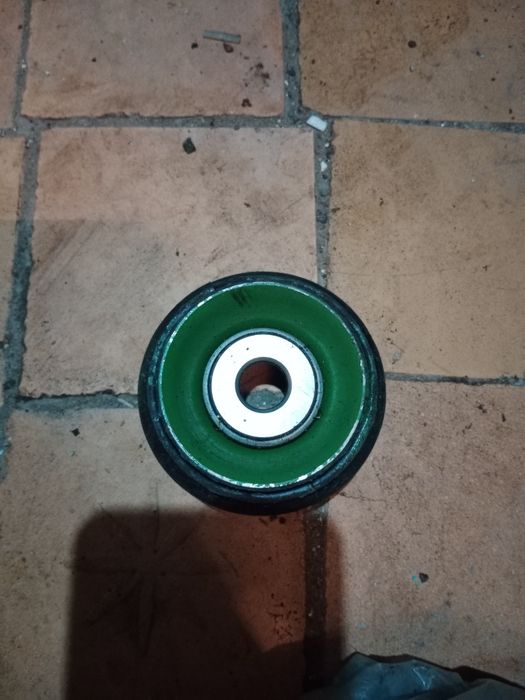 Продам запчасти на ауди б4