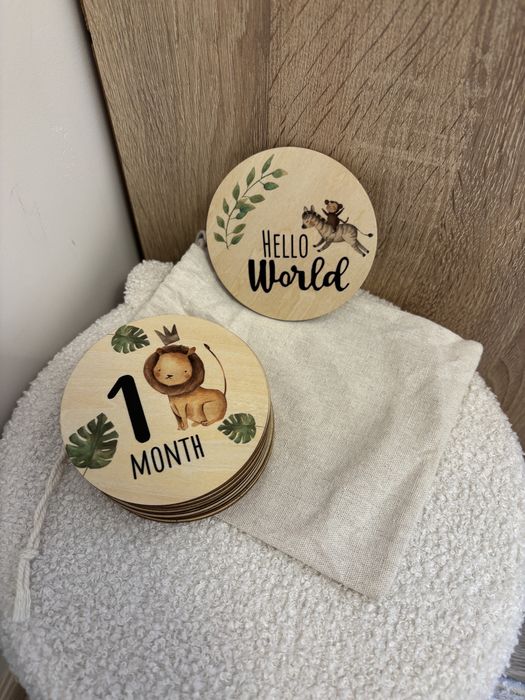 Дървени карти за месечинки! За бебе