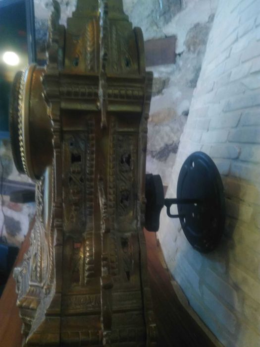 Продавам антикварен бронзов Бароков часовник Рококо