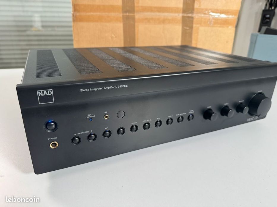 Vând / Schimb NAD 356BEE + Telecomanda. Amplificator NAD