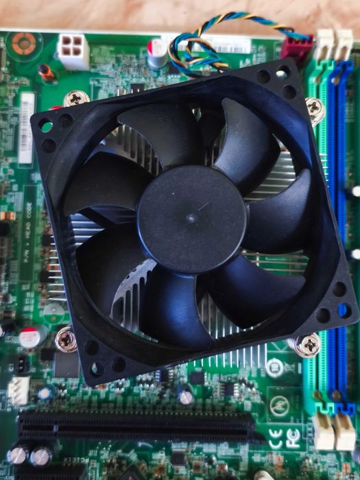 Kit Intel Xeon E3-1230 (i7-2600 level) +  Lenovo M82 + Option 8GB RAM