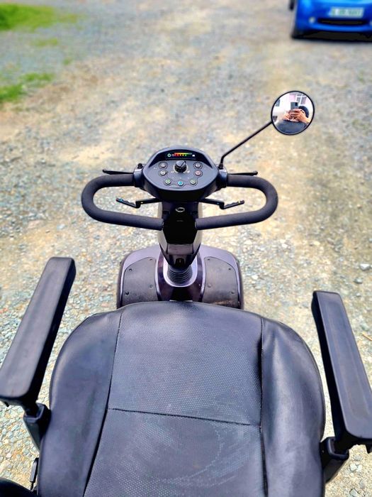 Scuter Carut electric INVANCARE Comet HD dizabilități/ handicap 12 km/h