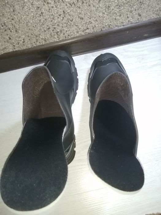 Продаётся Водонепроницаемый 46 размер Стильный Полсапог