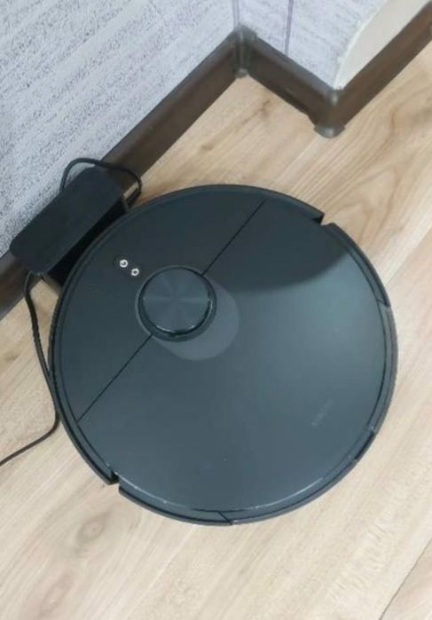 Продам Робот пылесос