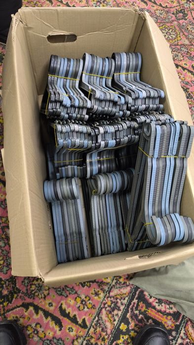 Плечники/вешалки для одежд!