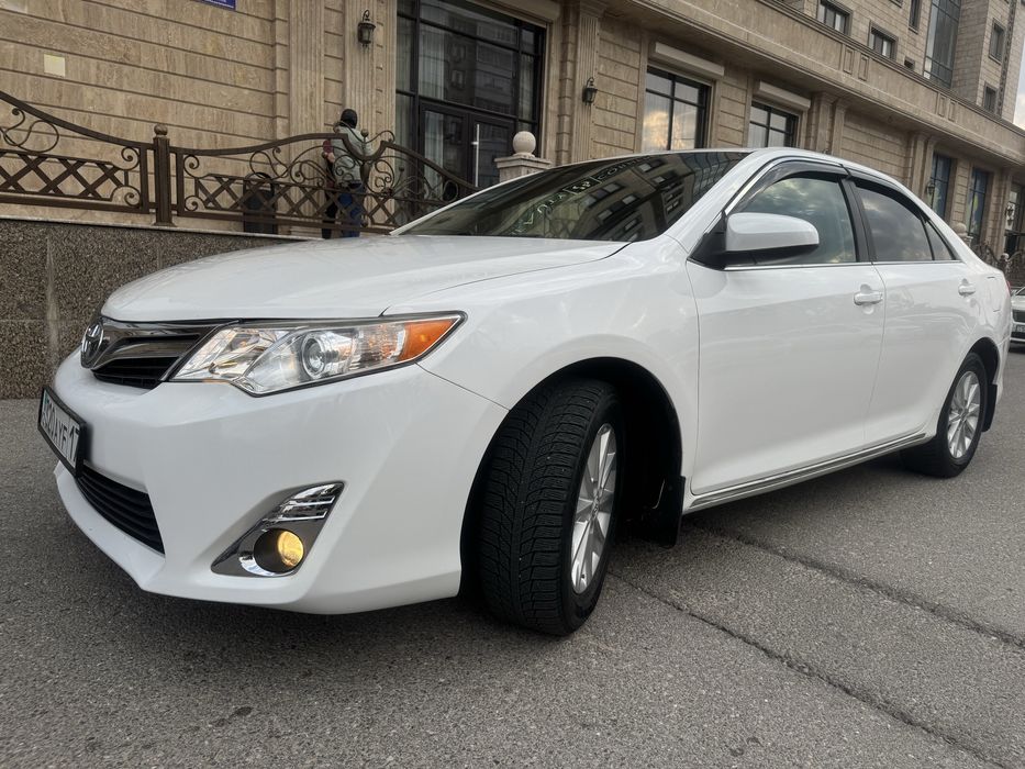 Американец 50-ка. В отличном состоянии. Состояние сел поехал.