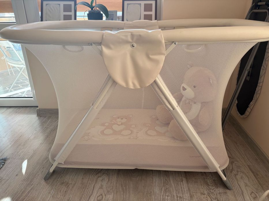 Бебешка кошара за игра с матрак