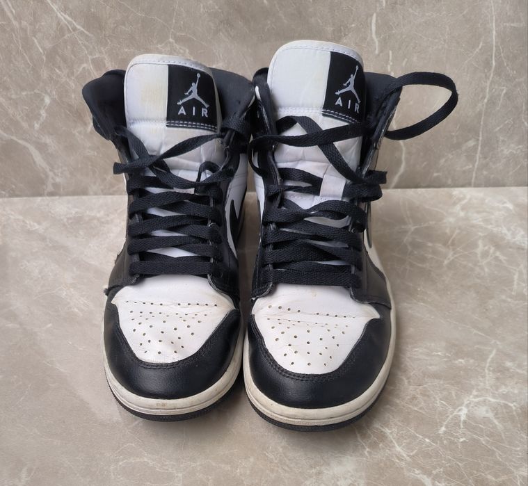 AIR JORDAN 1 MID PANDA номер 39
Panda ,1/3