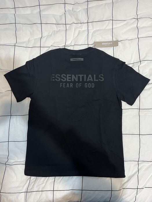 Tricou essentials