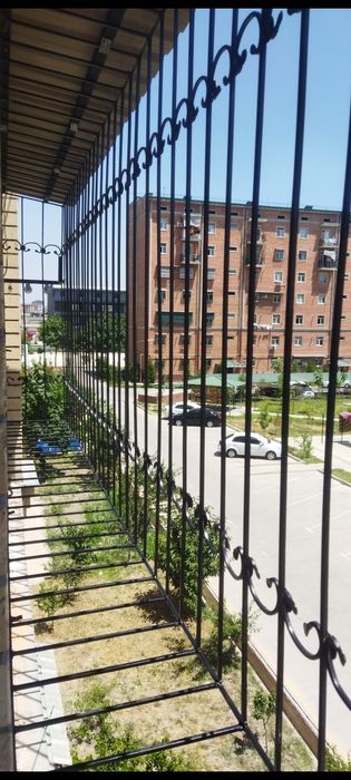 Yangi xayot 9 xudud 2 xonali uy sotiladi