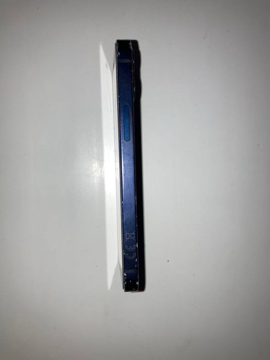 Обменяю Iphone 12 mini