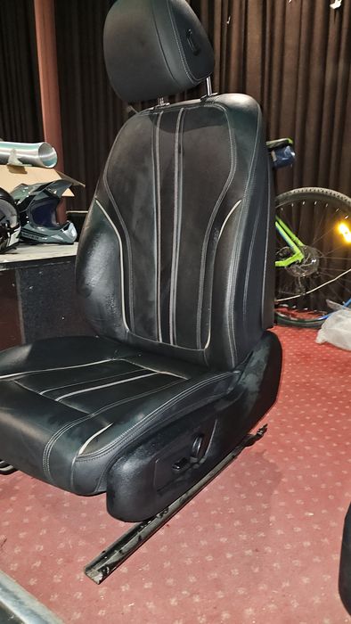 Кожен салон БМВ/BMW g 30