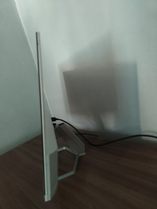 Монитор HP  m24fw