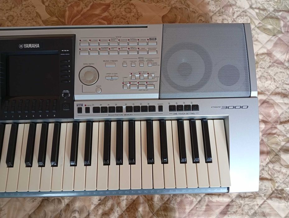 Yamaha PSR 3000 Професионална