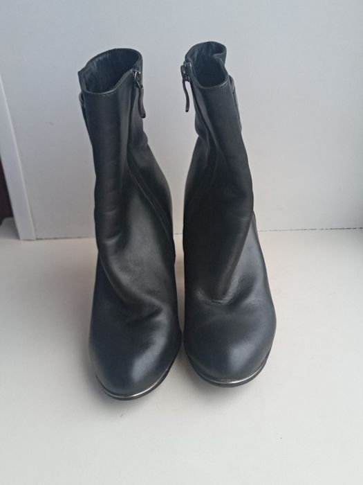 Продам ботильоны