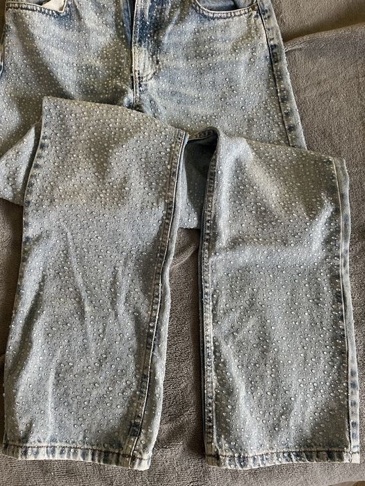 Дънки с камъни Zara