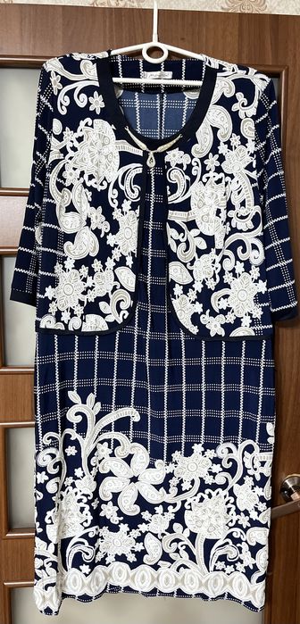 Женские платья, почти даром!!!