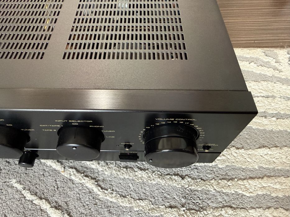 Pioneer A-501 Стерео усилвател