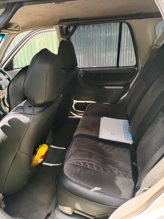 Продам Honda CR-V