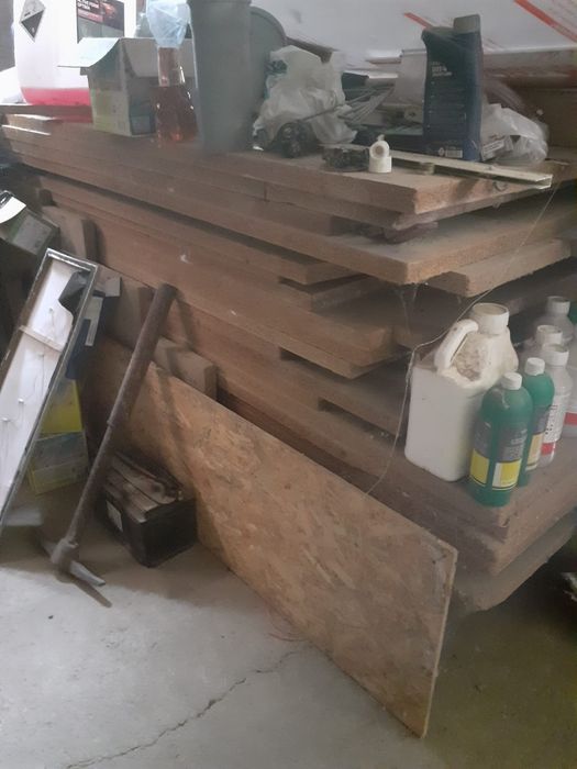 Vând materiale construcții