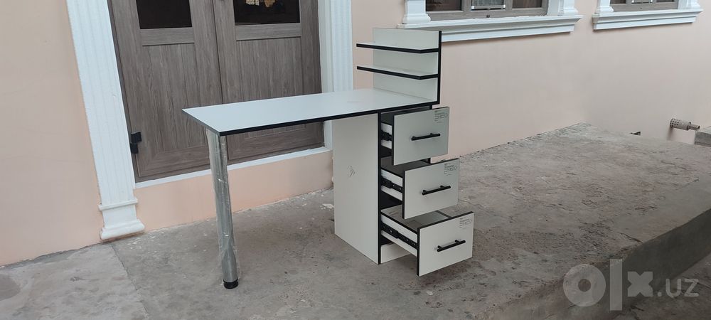 Педикюр столик для салона