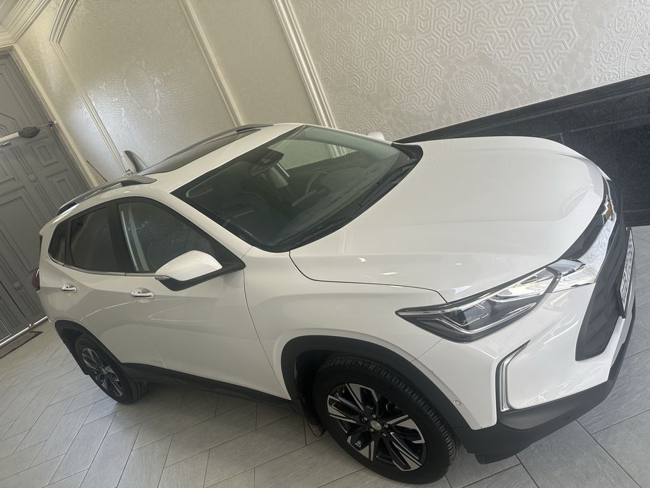TRACKER Premier 2023