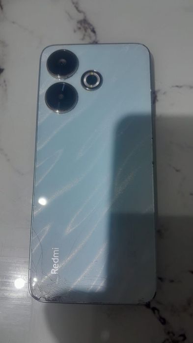 Redmi 13 треснутый