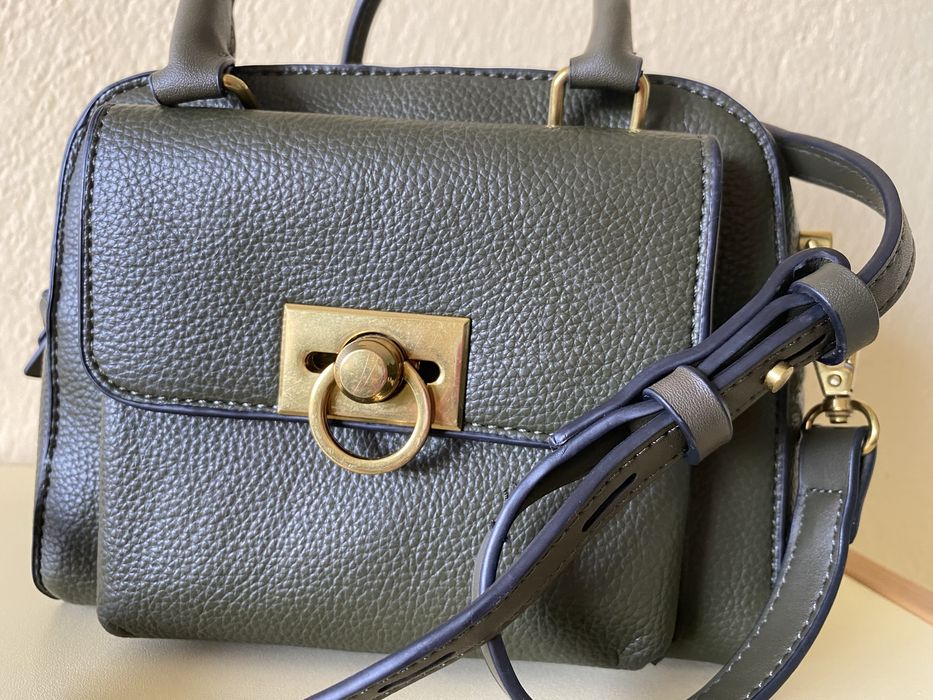 Малки нови чанти  с дълга дръжка