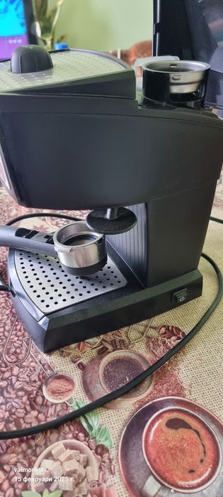 Кафе машина Delonghi