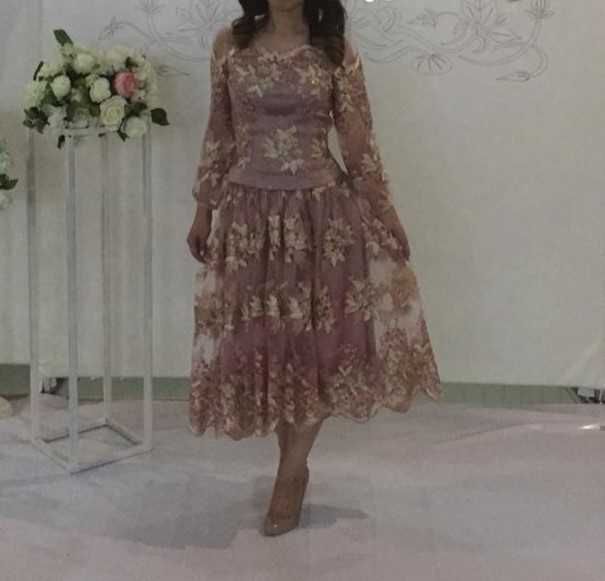 продается платье двойка