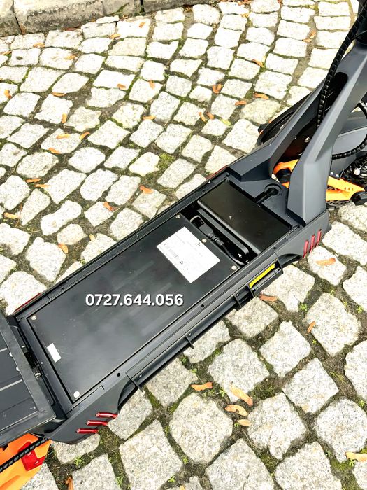 Trotineta electrica KUKIRIN G3PRO 2026 2 motoare 2400w 24 ah NOUA 0 KM