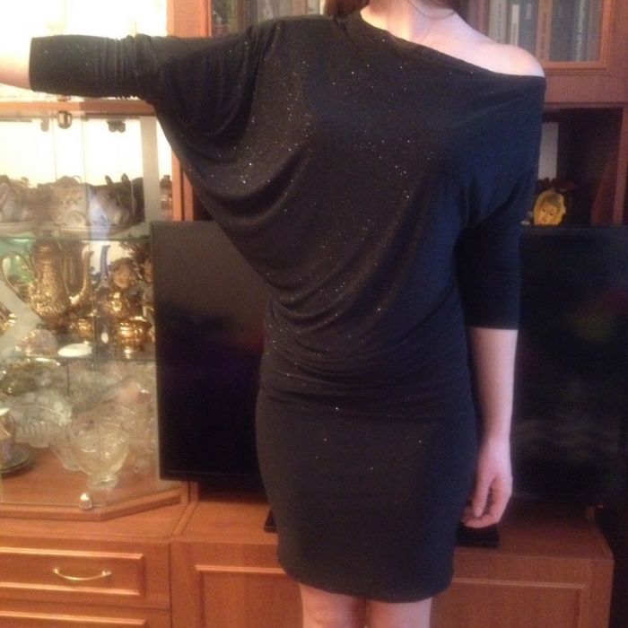 Продам платья нарядные, вечерние, новогодние