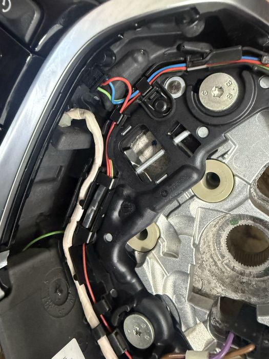 Volan BMW G30 /G31/G01/G02/G05/G06/G11 Sport Vibratii