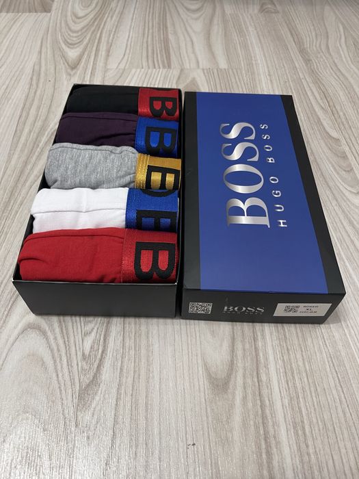 Chiloti. Boxeri. Huggo Boss. 5 Perechi